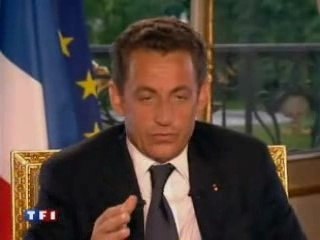 Sarko salut cornu interview TF1 20h00 20/06/2007