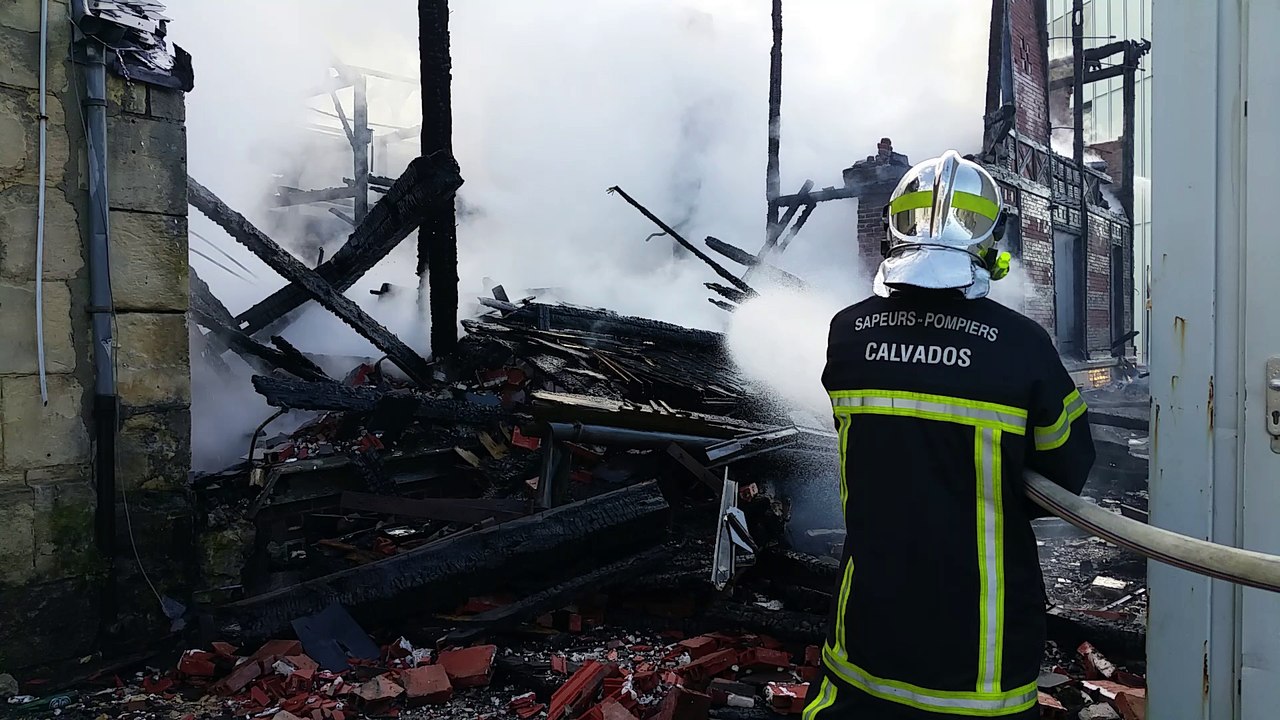Incendie du bâtiment Savare à Caen