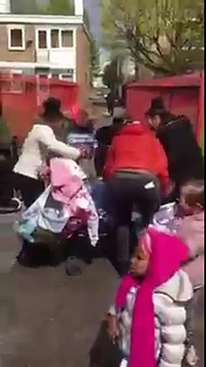 Voleurs de packs d'eau sur le Marathon de Londres 2016