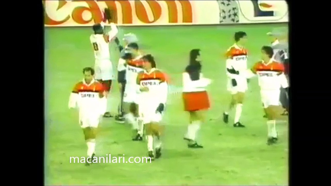 07.12.1994 - 1994-1995 UEFA Champions League Group D Matchday 6 SV Casino Salzburg 0-1 AC Milan