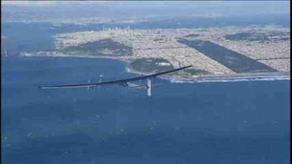Impulse, el avión solar, aterriza en San Francisco tras cruzar el Pacífico