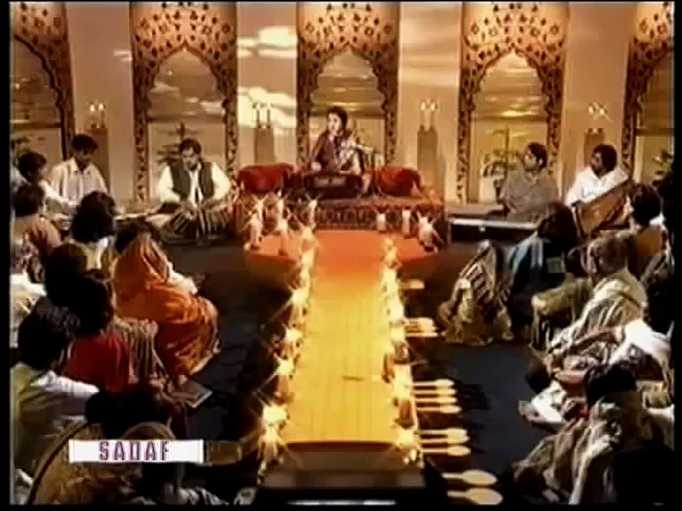 EK BAR MUSKURA DO - MUNNI BEGUM