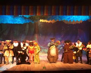 Érika Buenfil madrina de la obra de teatro #ElLibroDeLaSelva