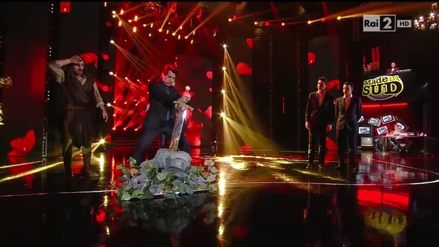 Francesco CICCHELLA - Massimo RANIERI [MADE IN SUD 12.04.2016]