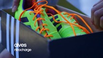FCB - AP - Alves - unboxes his Samba Nitrocharge boots adidas Football