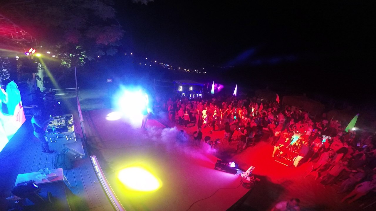 Ayşe Hatun Önal - Rakkas (Harry's Palm Beach - Alanya)