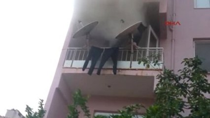 Tekirdağ Yangında Engeli Minik Kızı Komşuları Kurtardı