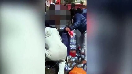 Ils volent les bouteilles des coureurs au marathon de Londres