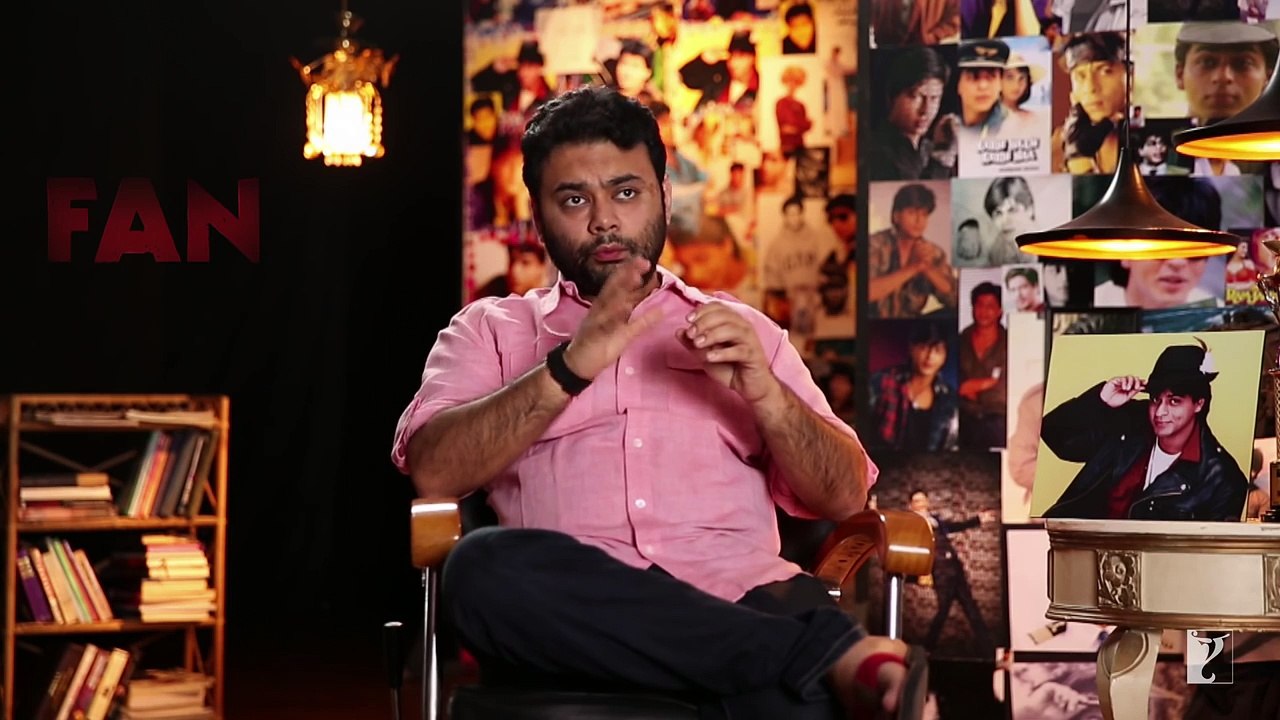 Watch How Shah Rukh Khan Transforming into The FAN GAURAV