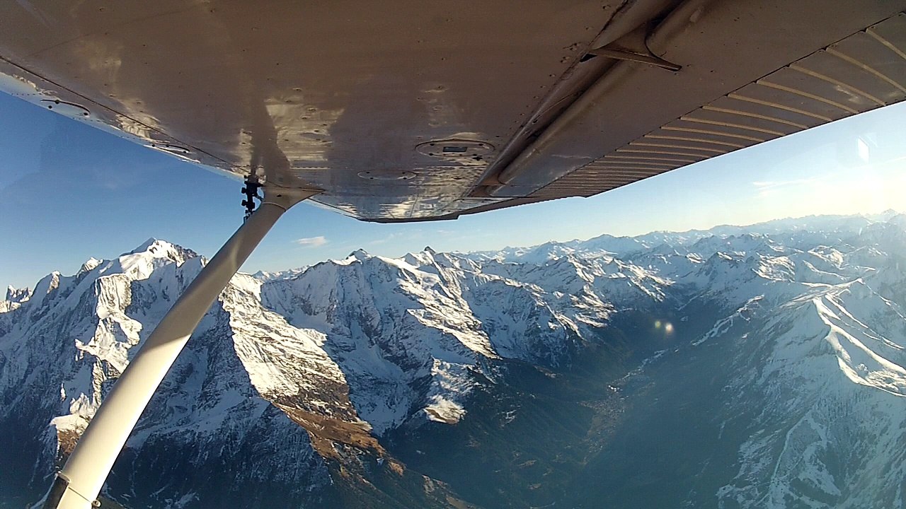 Survol du Mont Blanc en Cessna 172 au FL125