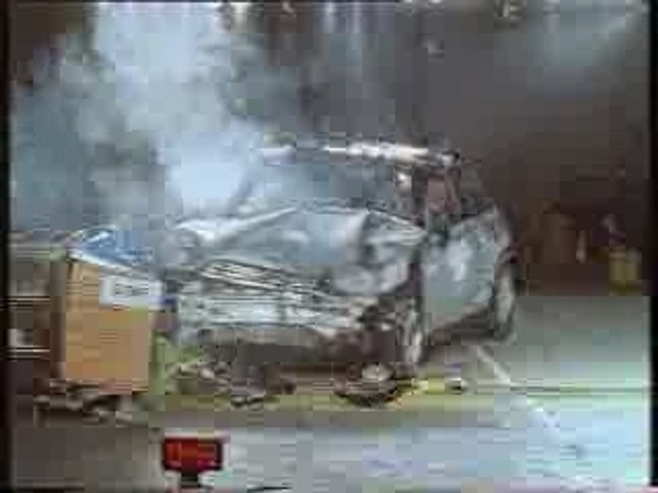 Crash Test - BMW Mini Cooper 2002