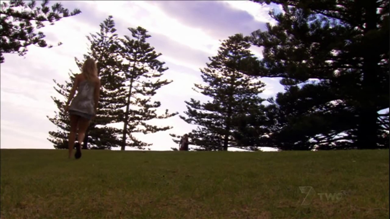 Camara II 5688 Kiss & Hug