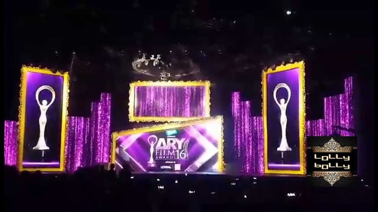 ARY FILM AWARDS 2016 MADINAT JUMEIRAH DUBAI FAWAD - HAMZA - FAHAD