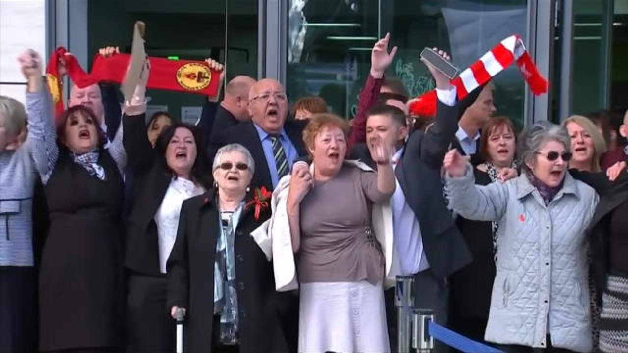 Liverpool - Quand les familles d'Hillsborough e...