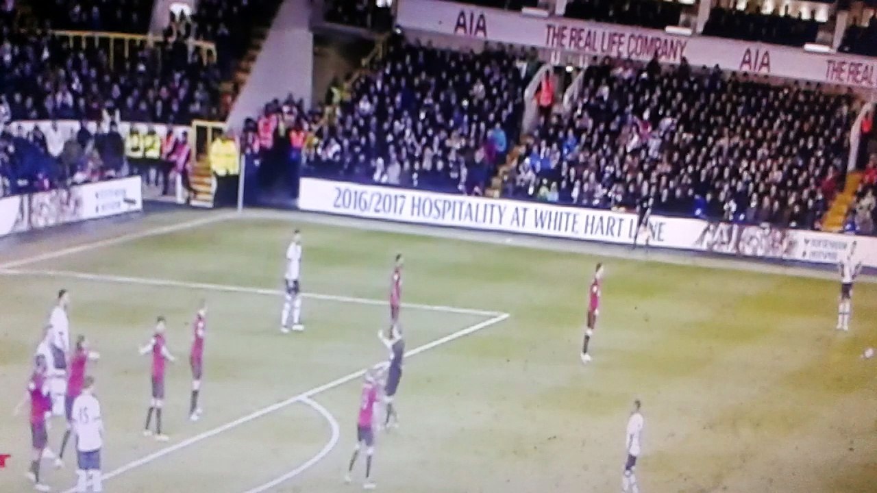 هدف توتنهام الاول في مرمى ويست برومتش البيون ) تعليق عربي - حفيظ دراجي )