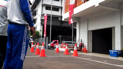 Stopie CB150R Karena Penggunaan Rem Depan Kecepatan 40KMPH