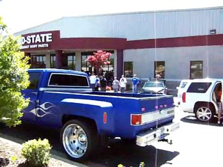 Redneck round up (walk around)