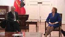 Michelle Bachelet y Vargas Llosa analizan la situación en América Latina