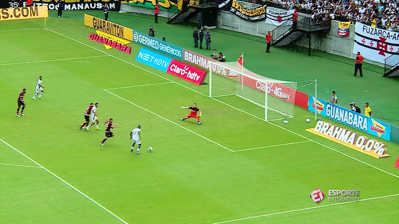 "Toque de Craque" com Zico e Rivellino