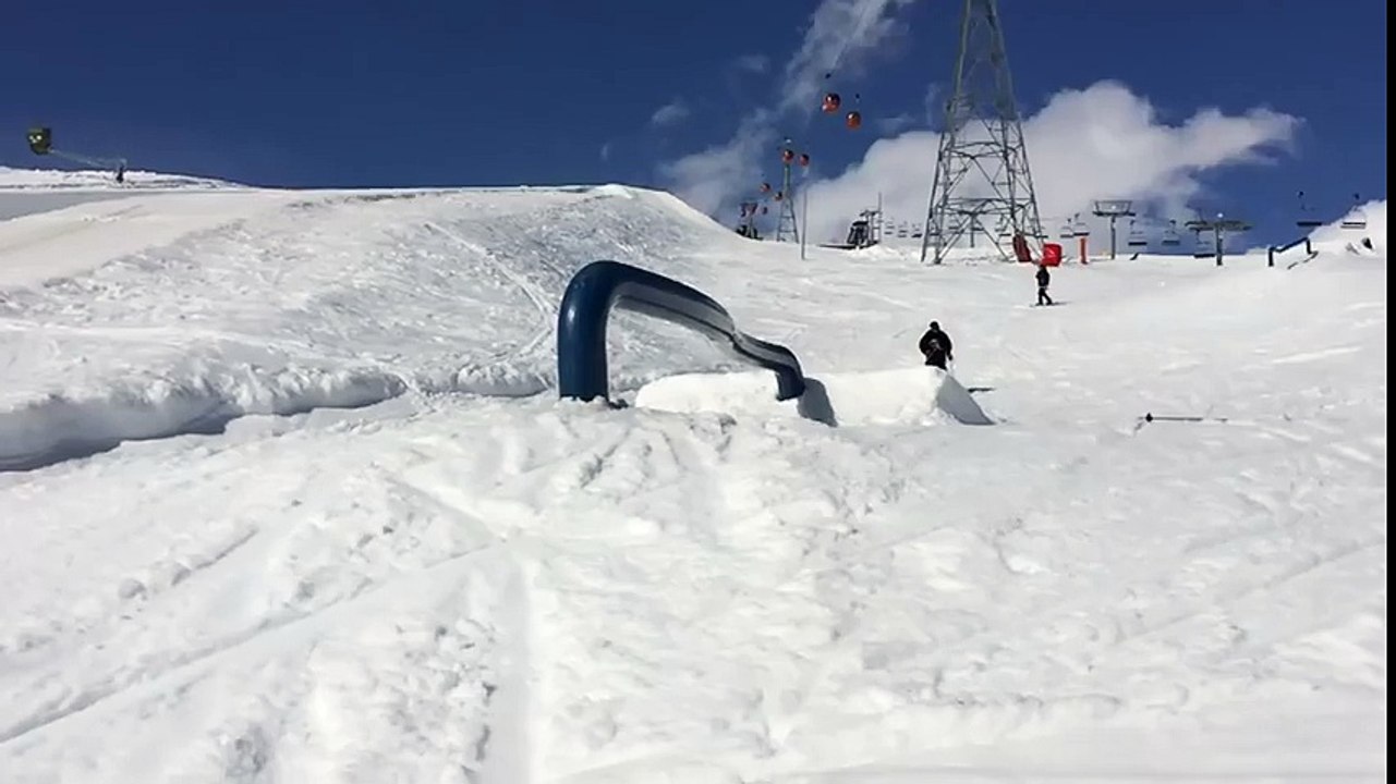 People are Awesome  Epic new ski trick - the  pole bonk