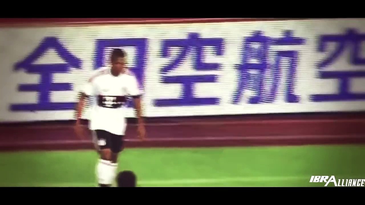 Douglas Costa - Amazing Skills Show 2015/16 - Bayern Munich | HD