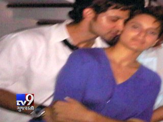 Hrithik Roshan and Kangana Ranaut’s COSY picture adds another twist to the squabble - Tv9 Gujarati