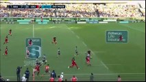 Plaquage dangereux de Nemani Nadolo sur Tomas Cubelli