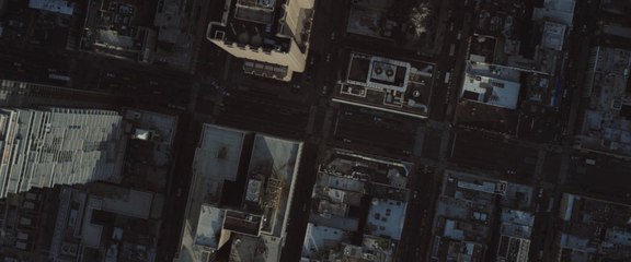 New York filmé par un drone avec un effet renversant !