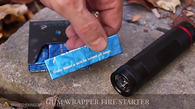 Cosa si può fare con una pila e la carta di una gomma? Pazzesco