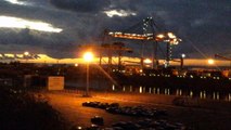 PORT EST RÉUNION,ACTIVITÉS NOCTURNES,25 AVRIL 2016.