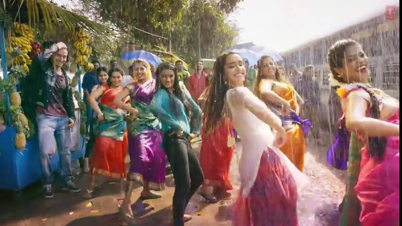 Cham Cham LYRICAL Video _ BAAGHI _ Tiger Shroff, Shraddha Kapoor _ Meet Bros, Monali Thakur