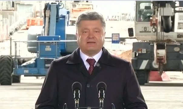 Пётр Порошенко обвинил Россию в возможном повоторении атомной катастрофы на Украине.