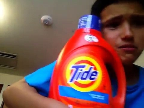 Diy| how to make slime... Only- laundry detergent & glue