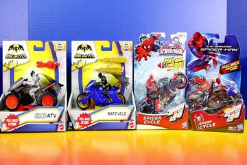 Batman Unlimited Batcycle Bat ATV Vs. Spiderman Pull Back N Go Spider-man Spider Cycle-Toy Car