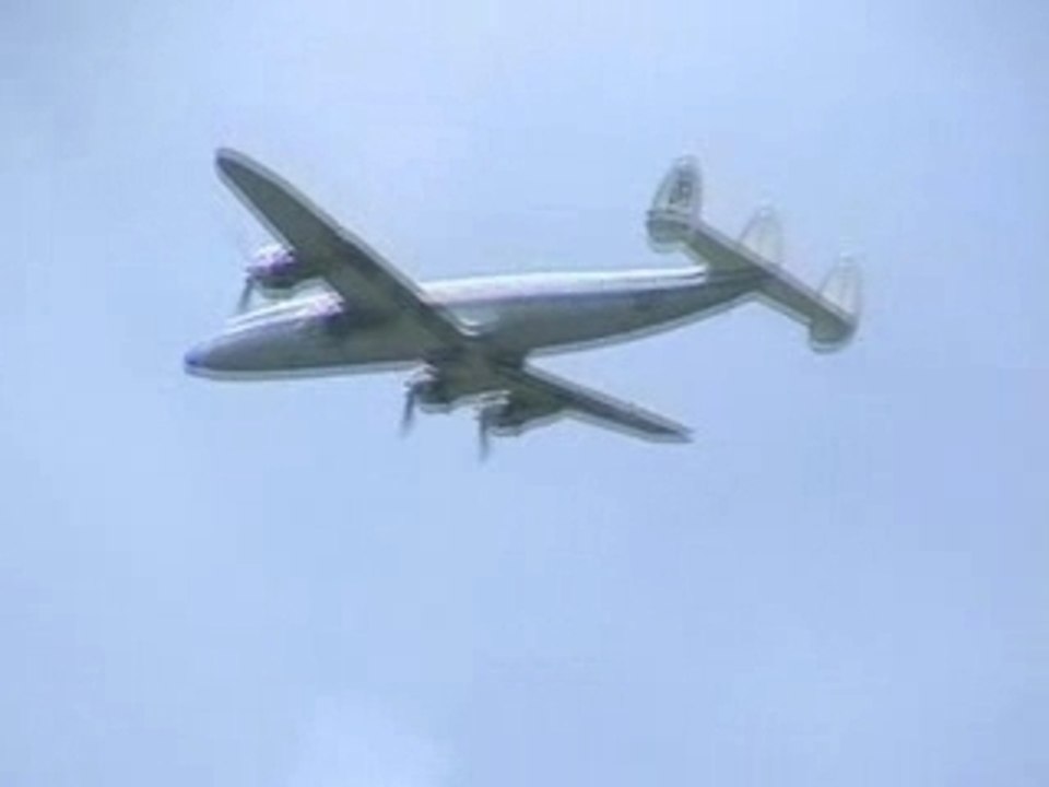 Lockeed L-1049 Super Constellation Paris Airshow 2007