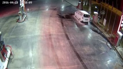 Hırsızlık Anı Kameraya Yansıdı - Antalya