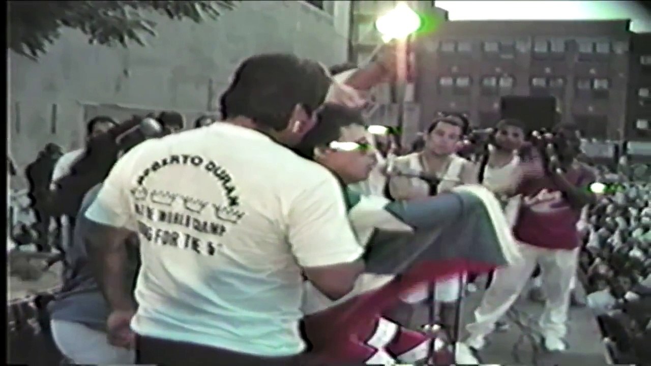 HECTOR LAVOE EN CONCIERTO CALLE 156 Y TERCERA AVENIDA BRONX NUEVA YORK VIDEO POR JOSE RIVE