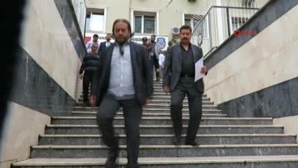 Çatıdan Çatıya Atlayarak Kaçmaya Çalışan Firari Mahkum Adliyeye Sevk Edildi