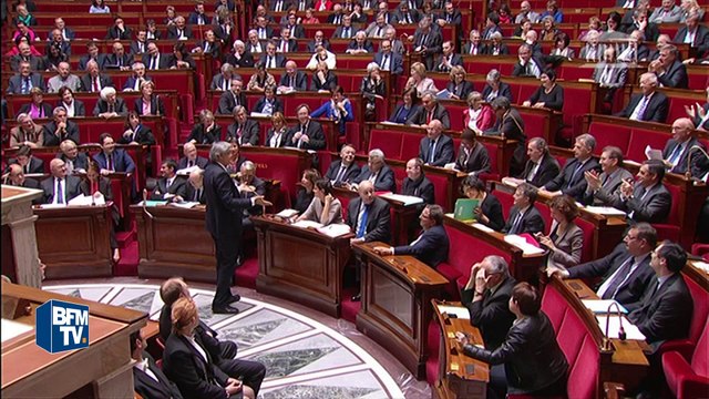 Les députés de droite raillent Hé oh la gauche et son leader Stéphane Le Foll