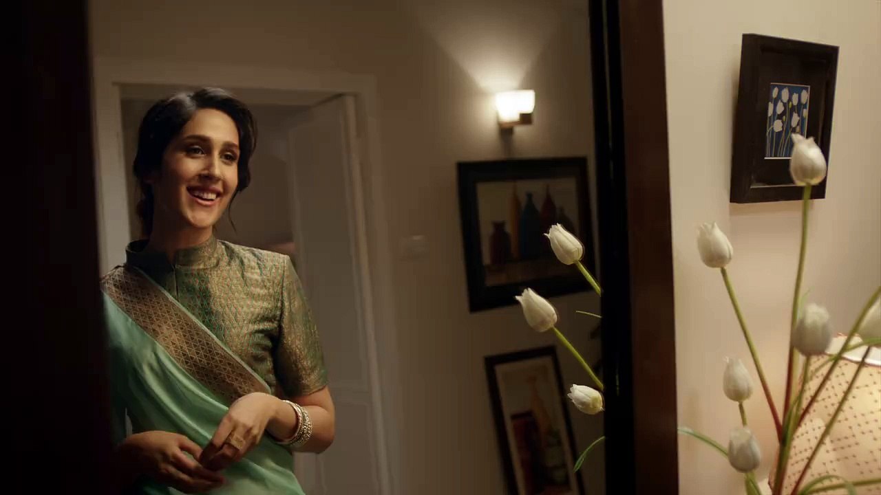 Najam Sethi's Daughter Mira Sethi's New Ad Going Viral on Social Media