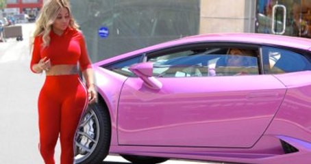 Blac Chyna'nın Kırmızı Taytı, Pembe Lamborghini'sini Gölgede Bıraktı