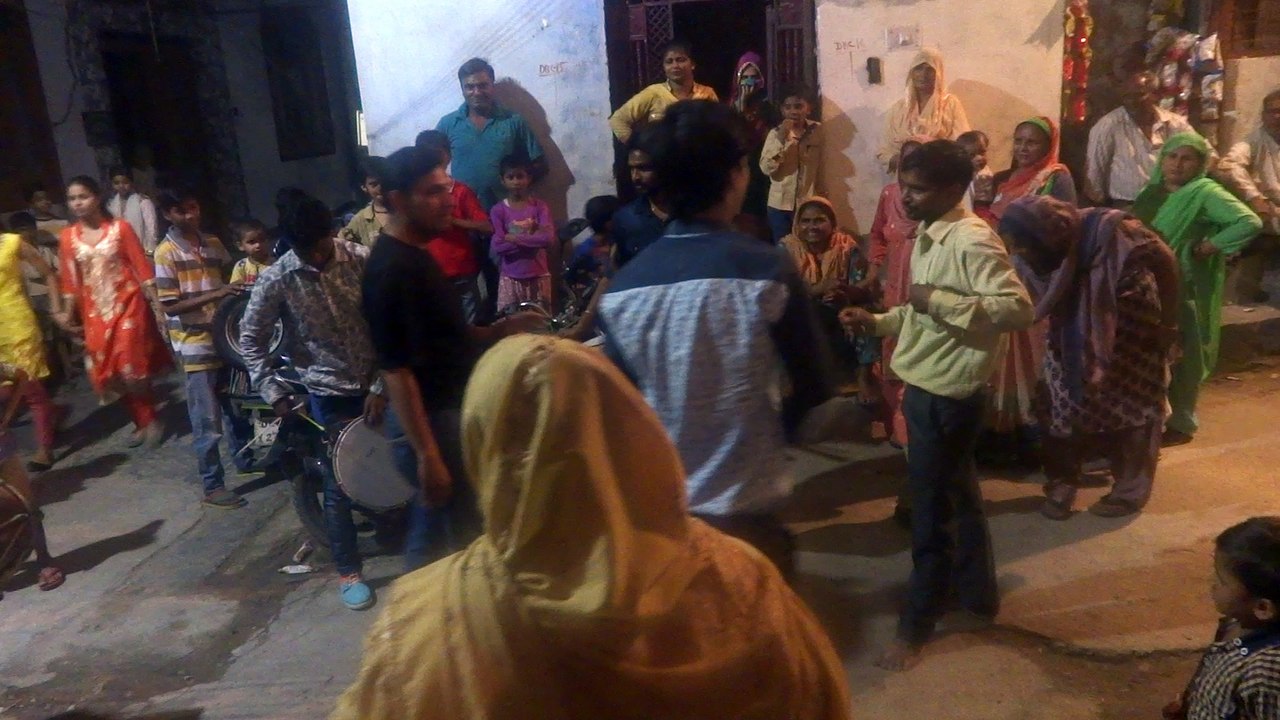FUNNY MARRIAGE DANCE
