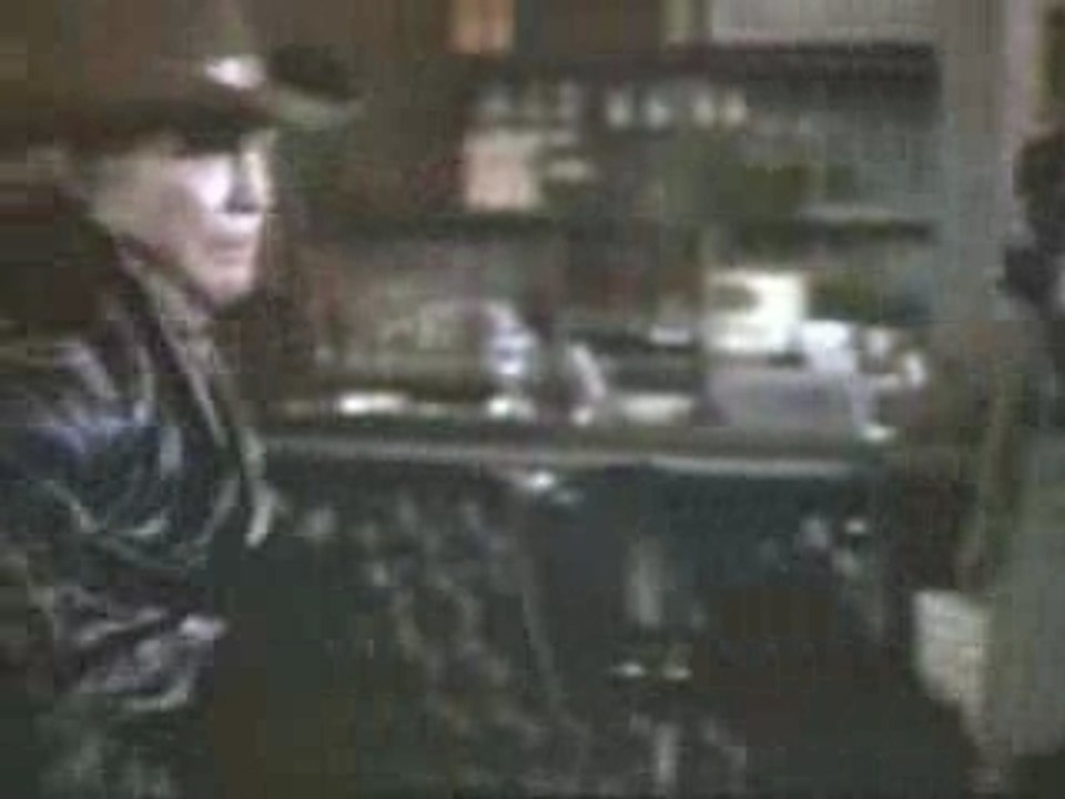 Lhomme qui tombe a pic - Generique