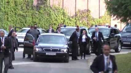 Cumhurbaşkanı Erdoğan, Mirogoj Mezarlığı'ndaki Acı Duvarı'na Çelenk Bıraktı