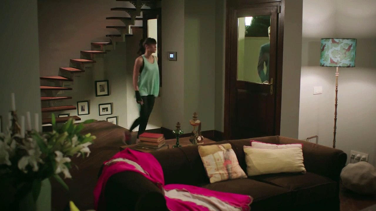 Paramparça 63. Bölüm | Ayşe Ben Sana Hiç Yalan Söylemedim!