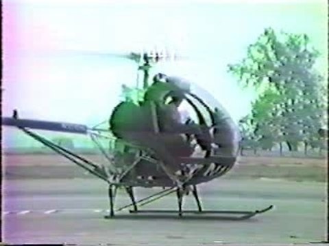 Funny Humour - Régis pilote un hélico