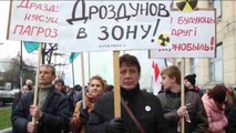 Centenares protestan contra la energía nuclear en Minsk, 30 años después del desastre de Chernóbil