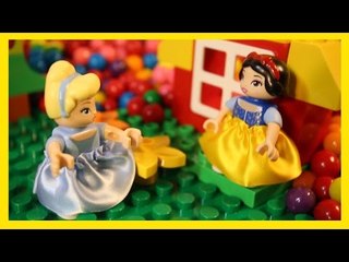 Disney Princess Cinderella loses her slipper and batman saves the day Lego Duplo