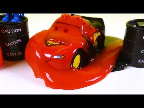 Learn colors with Disney Cars and barrels of slime with surprise toys