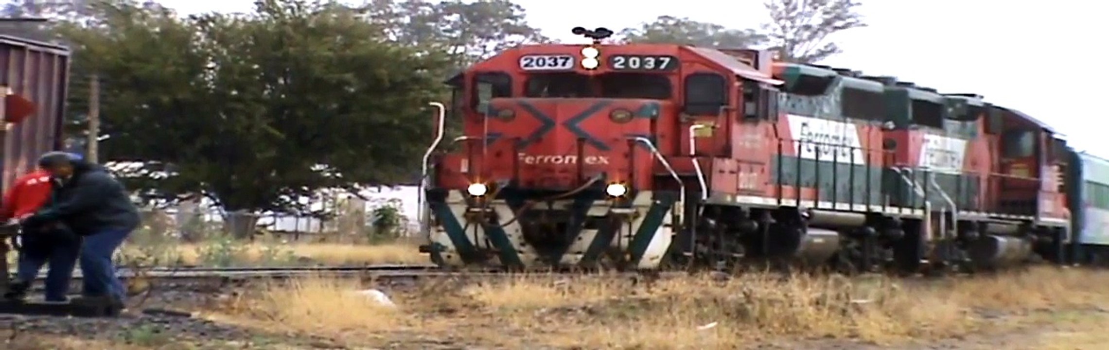 Ferromex: Tequila Express vs Cuervo Express!!! must see!!!